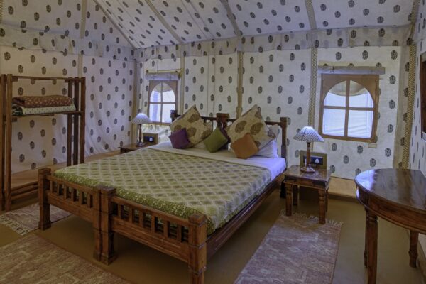 Why Jaisalmer is Called the Golden City?