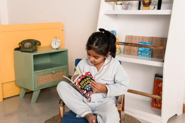 Buying a Kids Bookshelf Online: The Ultimate Parent’s Guide Buying a Kids Bookshelf Online: The Ultimate Parent’s Guide