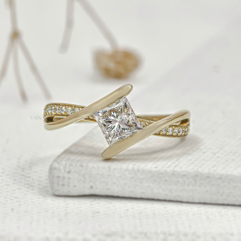 Lab Grown diamond Engagement Rings