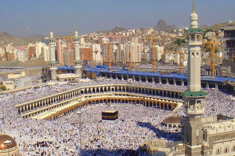 Umrah Packages London UK