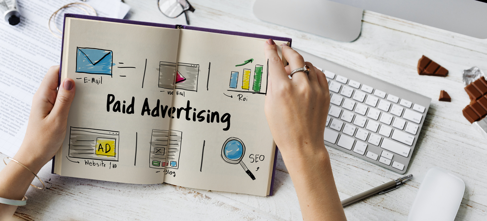 Why Hire a Paid Social Advertising Agency - The ROI Bee