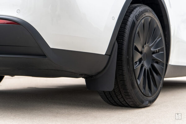Mud Flaps Aren’t Necessary on Modern Cars: Myth or Fact? Mud Flaps Aren’t Necessary on Modern Cars Myth or Fact