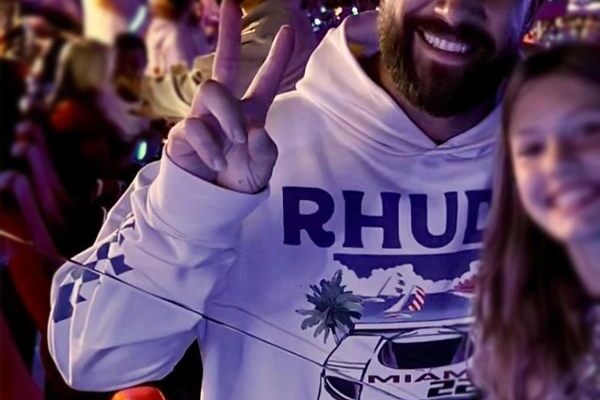 Winter in UAE: The Best for Adventure, and Fitness with Rhude Clothing Rhude