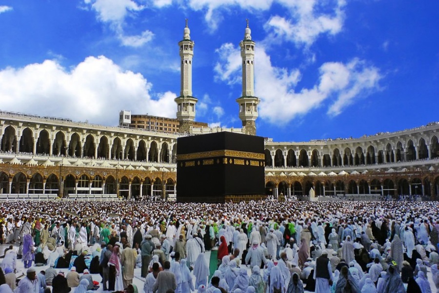 Umrah Packages London UK