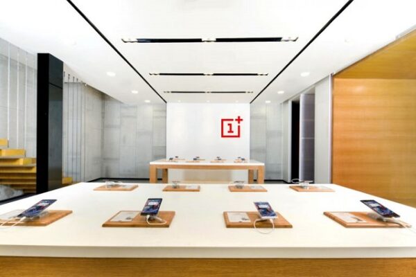 Top 5 Reasons to Visit the Official OnePlus Store in Vadodara Today